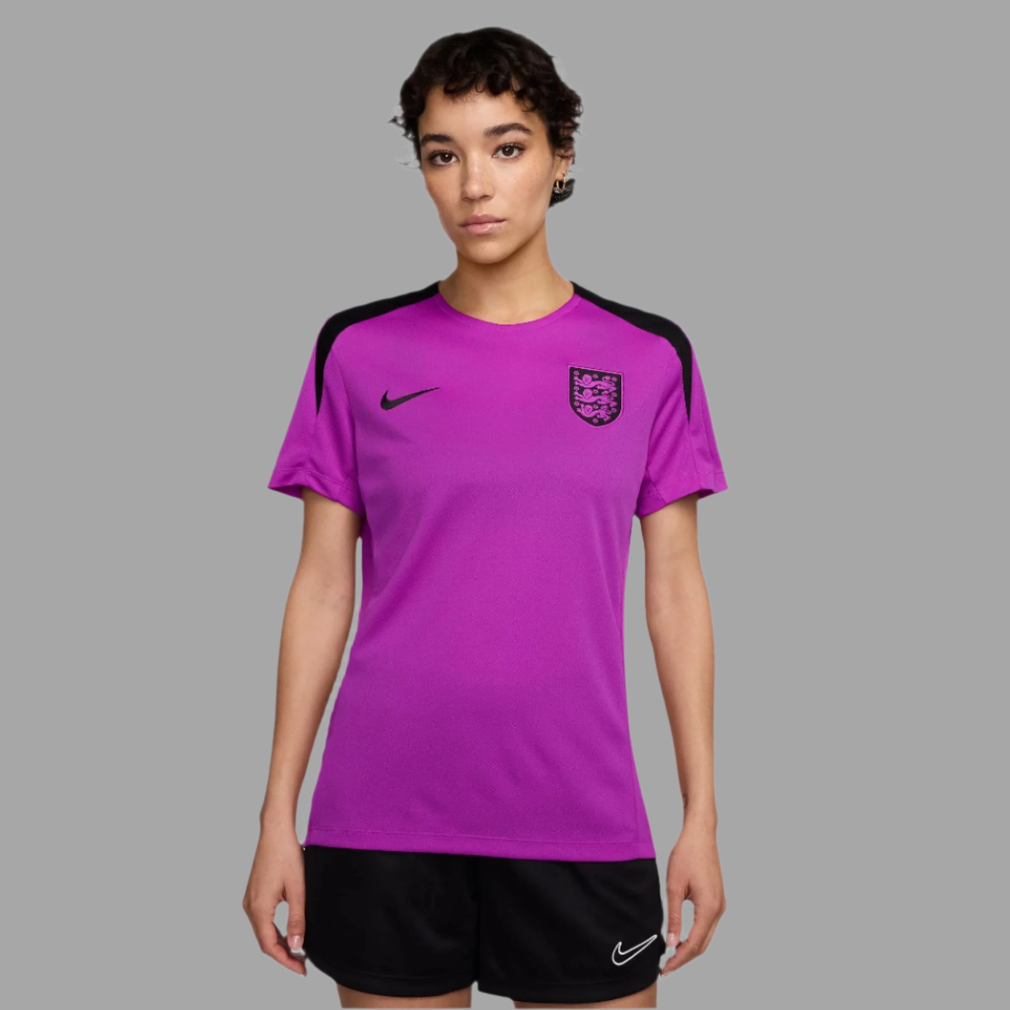 England Strike Curved Fit Nike Dri-FIT Soccer Short-Sleeve Top