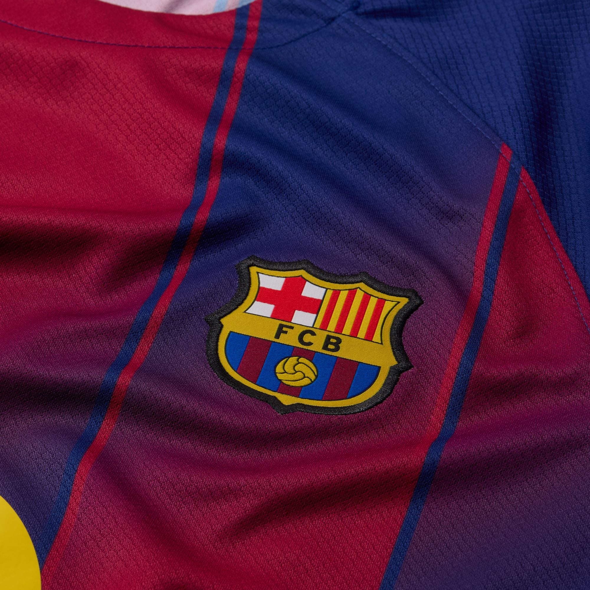 FC Barcelona 2025/26 Curved Fit Stadium Home