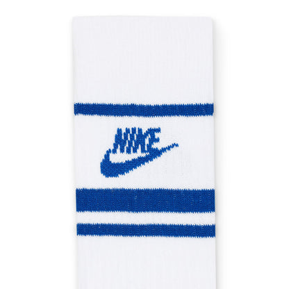 Nike Sportswear Dri-FIT Everyday Essential Crew Socks (3 Pairs, Blue)