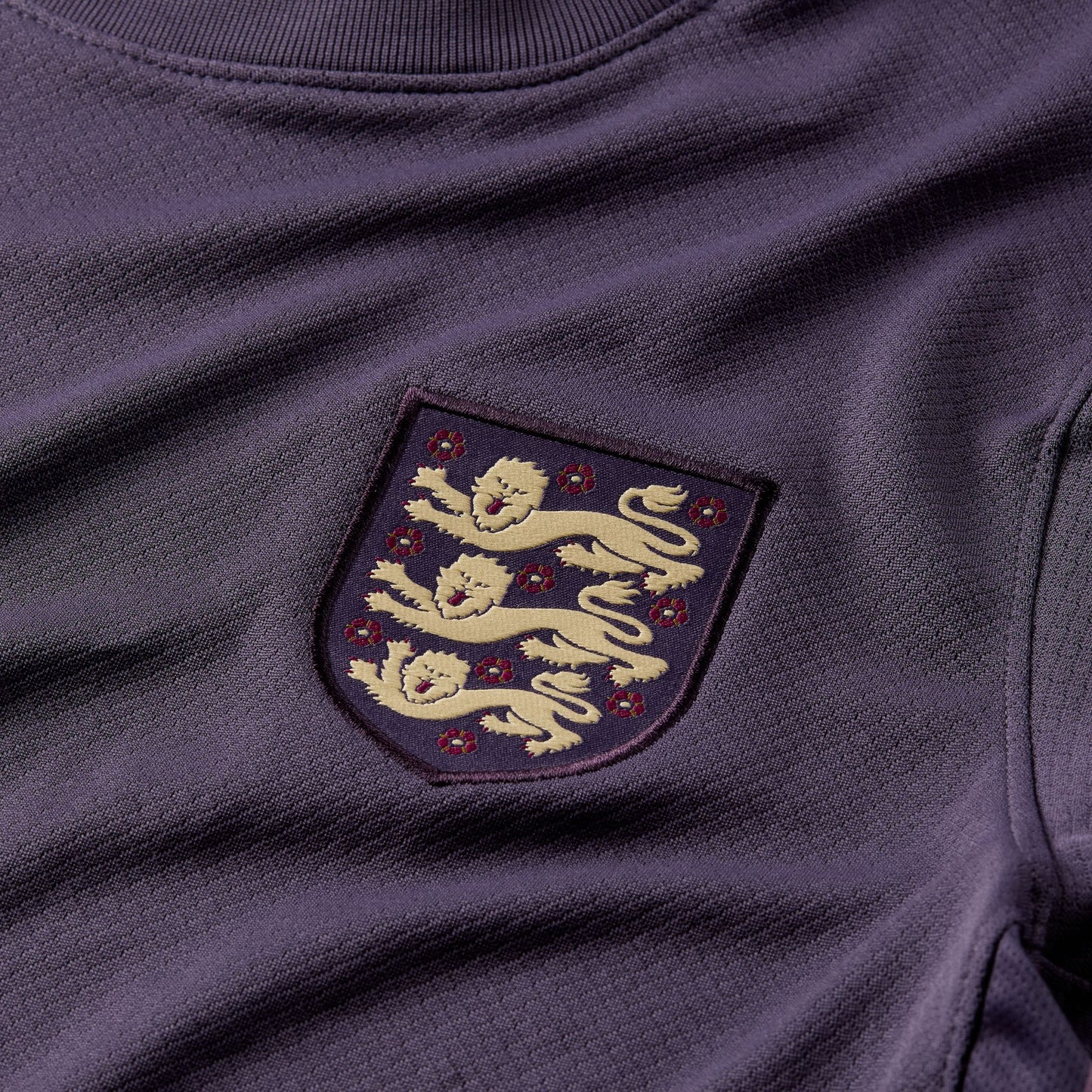 England 2024/25 Nike Stadium Away Curved Fit Shirt